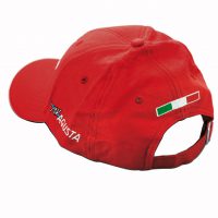 cappello rosso dietro